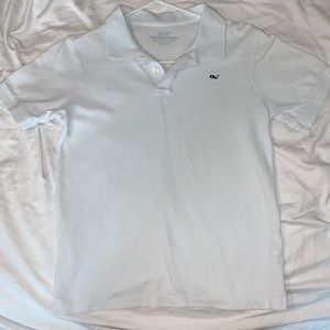 White Collared Vineyard Vines T-shirt.